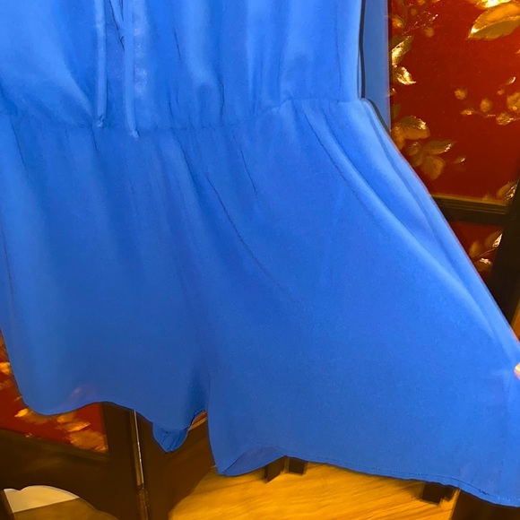 💎WAYF Blue Sheer Long Sleeve Romper. 💎Size Large NWT💎 - Picture 4 of 8